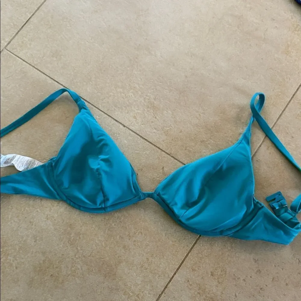 Teal Bikini Top - BRAND NEW - Calzedonia - NWT - Size Medium Bikini Top